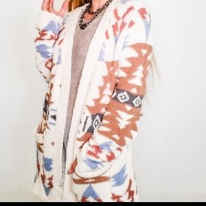 NWT LG Tribal Print Cardigan